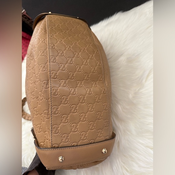 EUC GUCCI GUCISSIMA LEATHER PELHAM - Picture 7 of 16